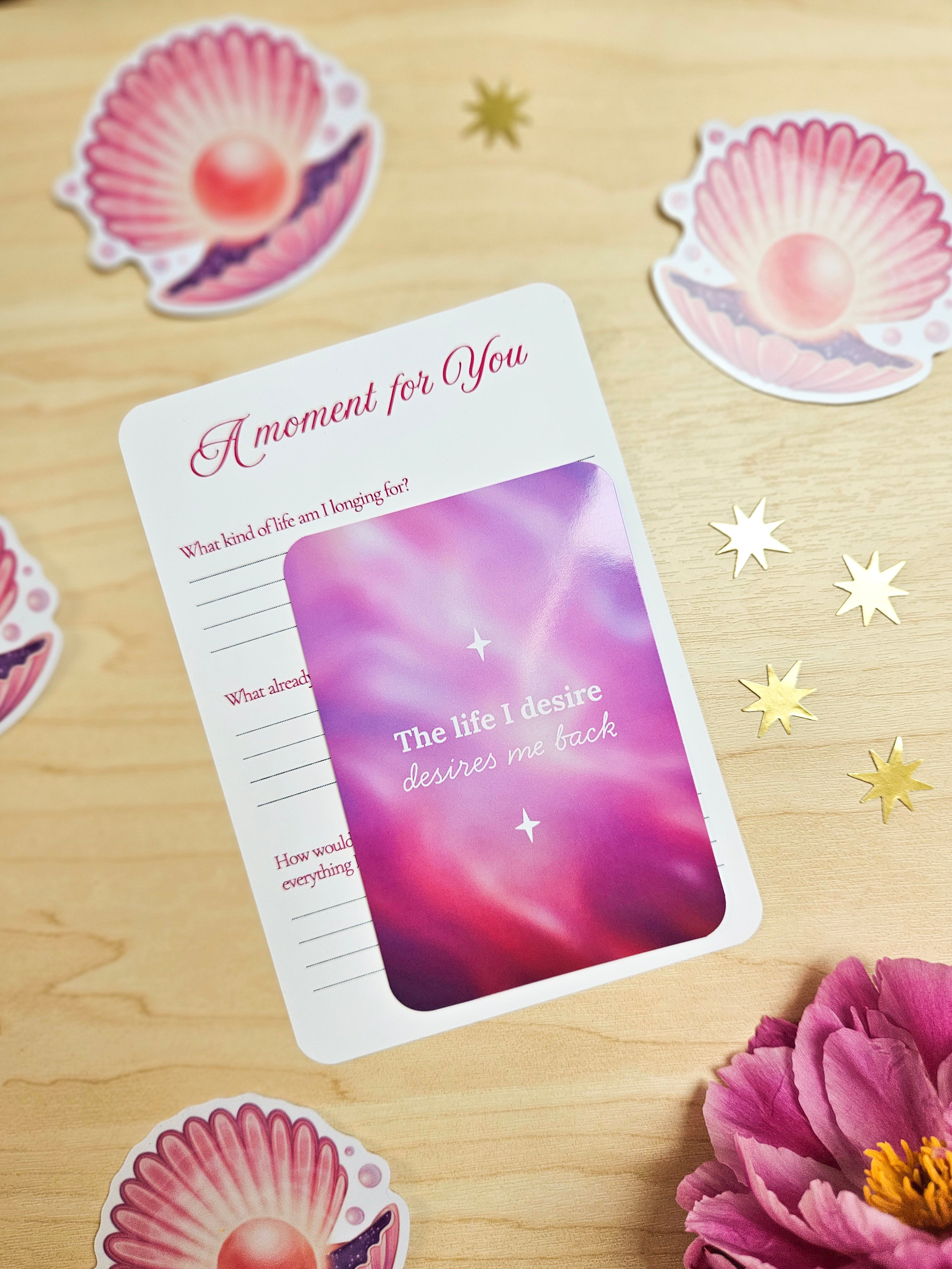 Mirror & Muse Mail Club